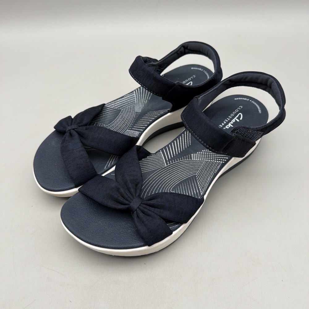 Clarks Cloudsteppers Arla Shore Navy Textile Women's Sandals - Size 9 M